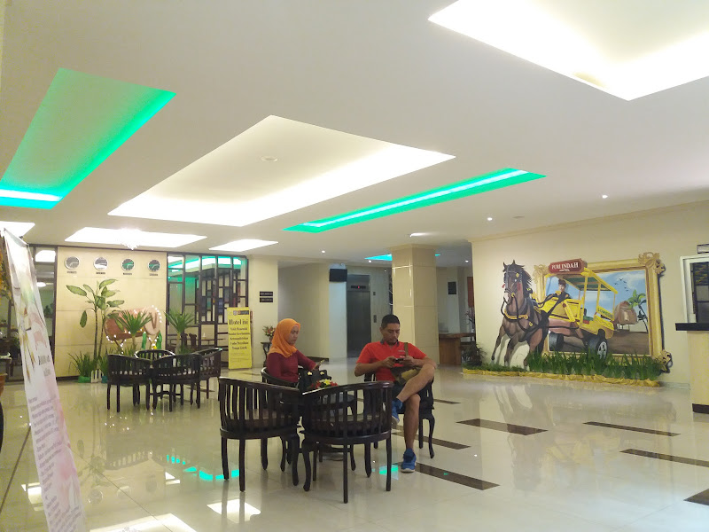 Puri Indah Hotel & Conventions