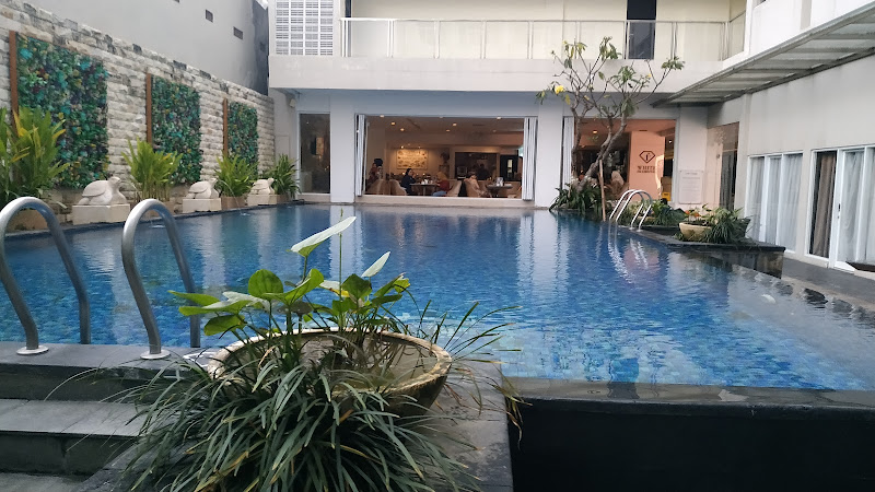 Fashion Hotel Legian
