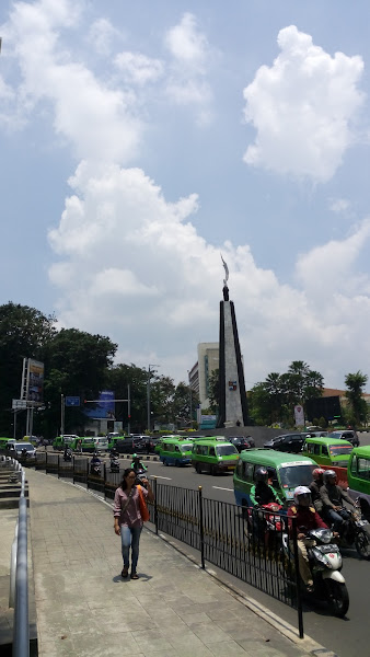 Tugu Kujang Bogor