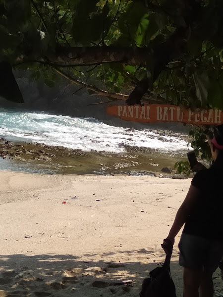 Pantai Watu Pecah