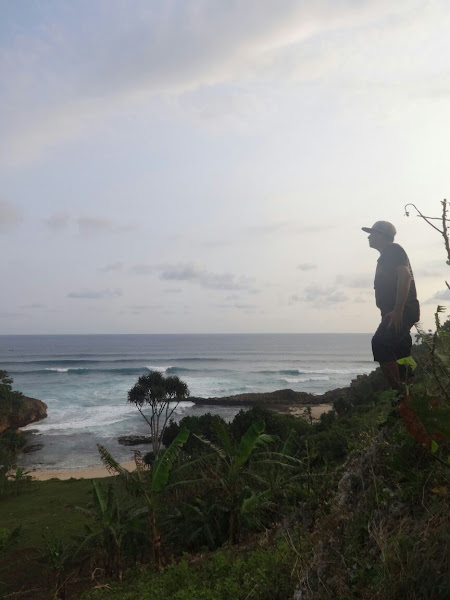 Pantai Kletekan