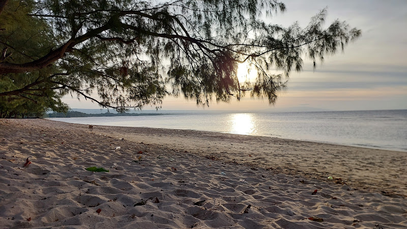 Pantai Puru Kambera