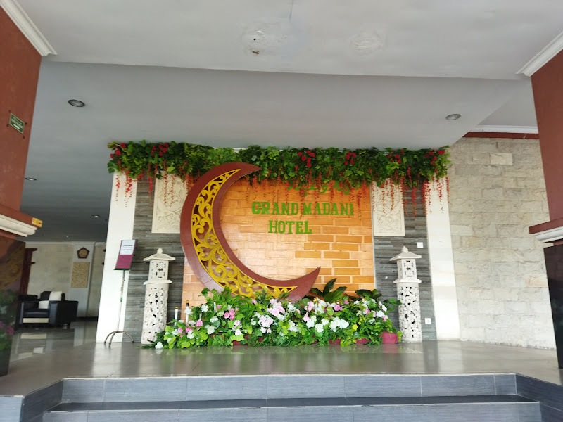 Grand Madani Hotel