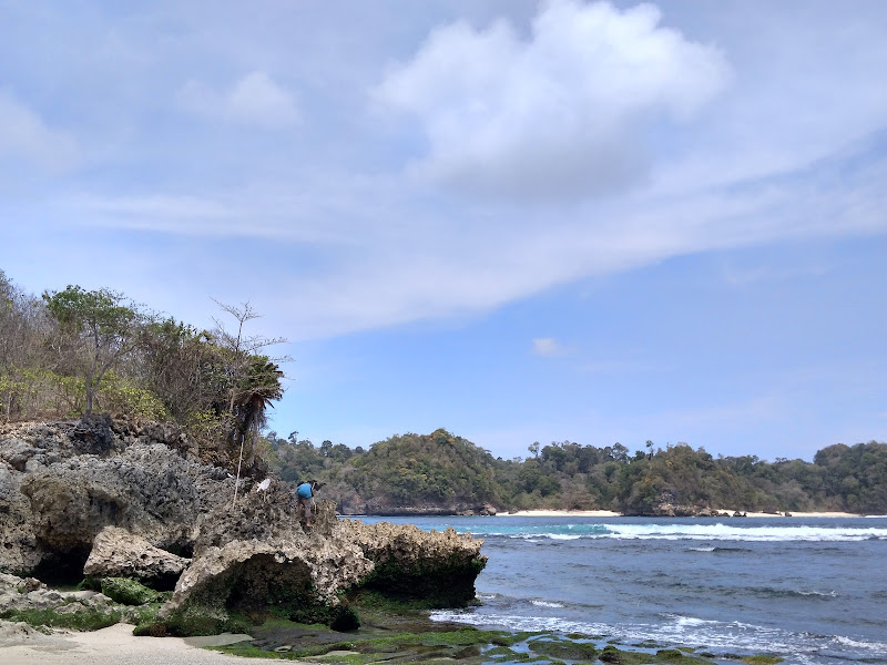 Pantai Watu Pecah