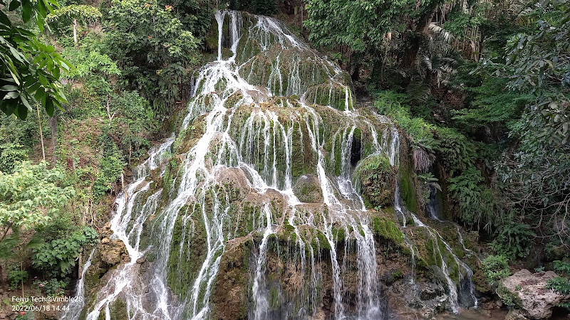Air Terjun Mauhalek
