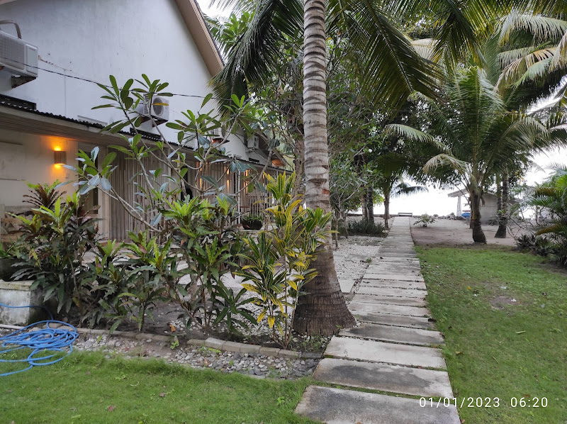 MYAMO Beach Lodge