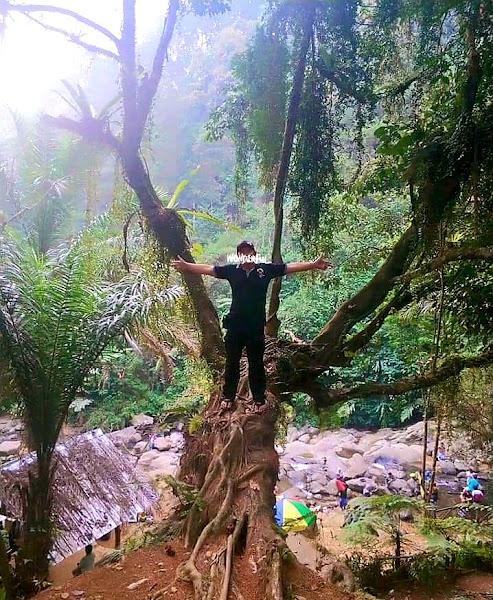 Air Terjun Curug Panjang