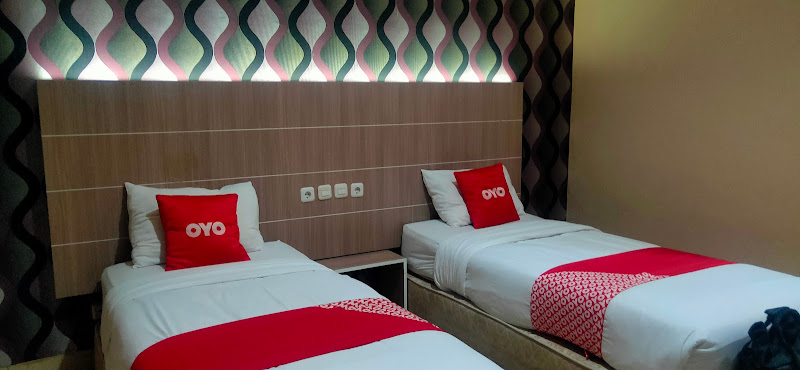 OYO 2320 Hotel Charvita