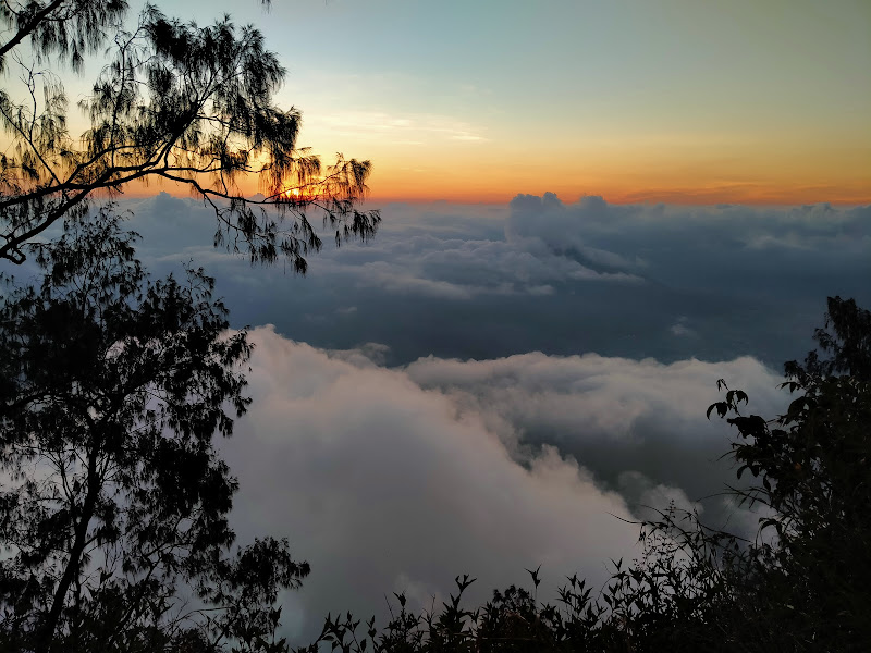 Gunung Abang