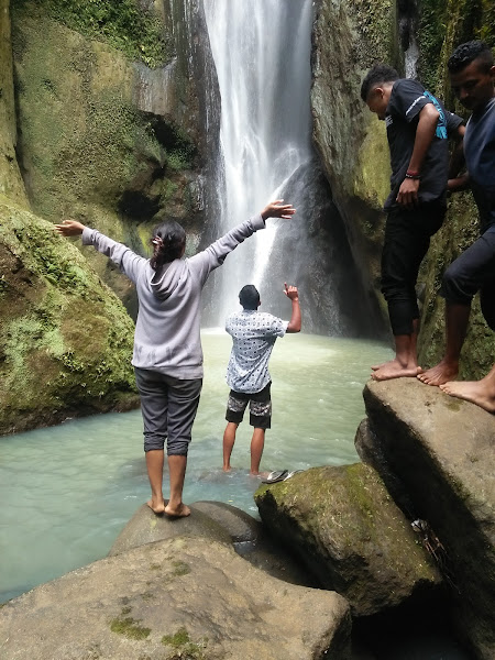 Dhaekale Waterfall/Air Terjun Muru Dhaekale