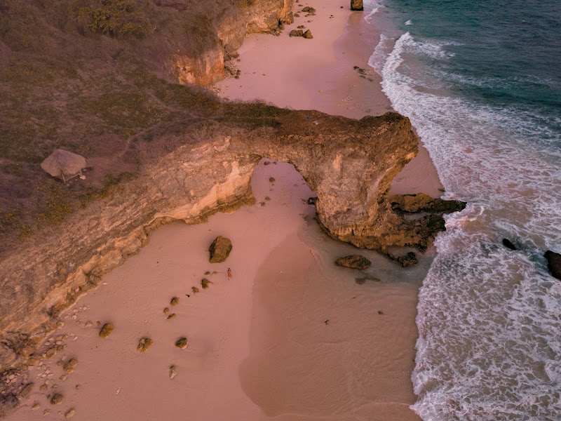 Pantai Mbawana