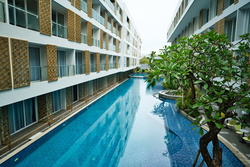ARSHIKA Bali Sunset Road
