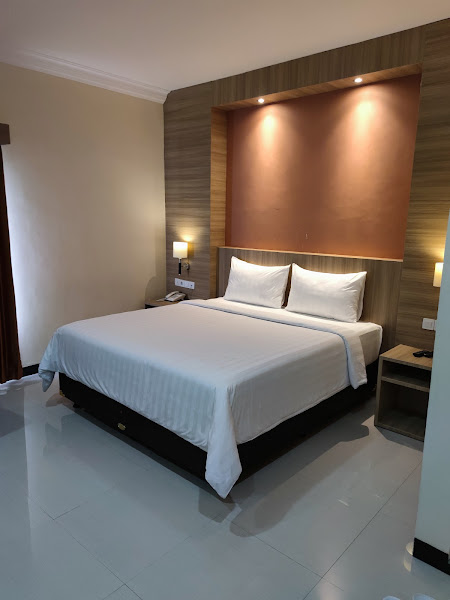LCR HOTEL