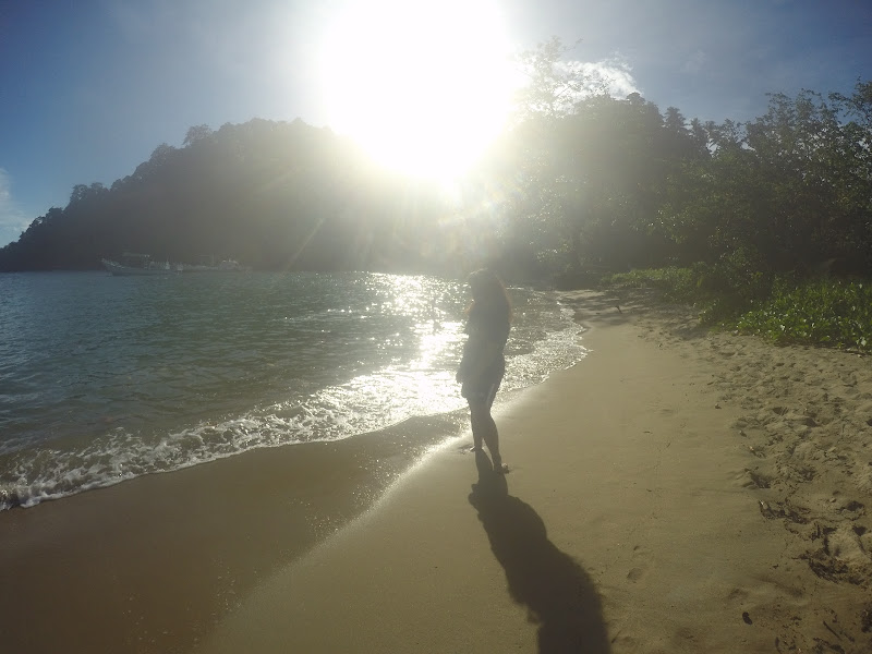Pantai Namasua Desa Naku