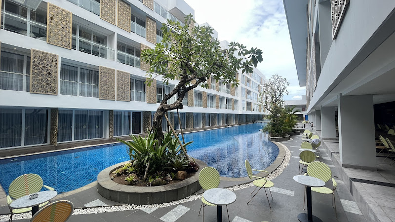 ARSHIKA Bali Sunset Road