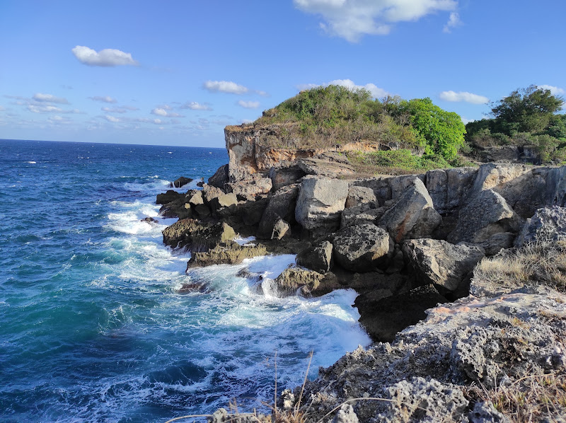 Pantai Dombo