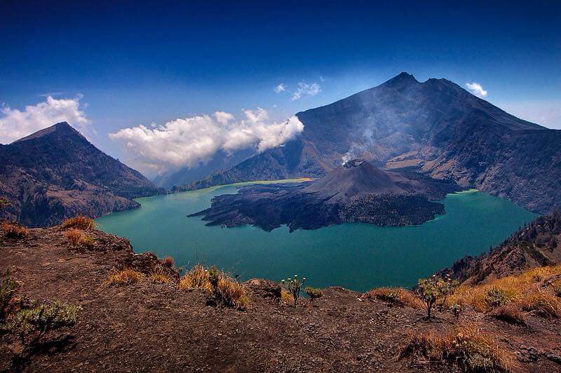 Trekking Rinjani via Aik Berik