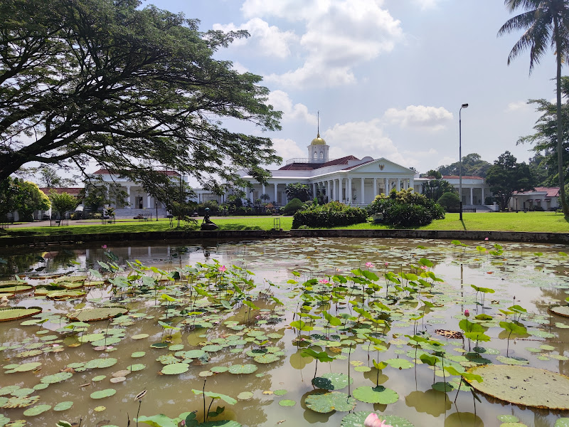 Danau Gunting Kebun Raya Bogor