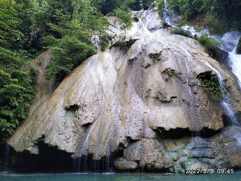 Air Terjun Taeno