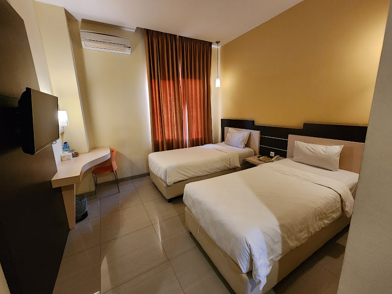 M Hotel