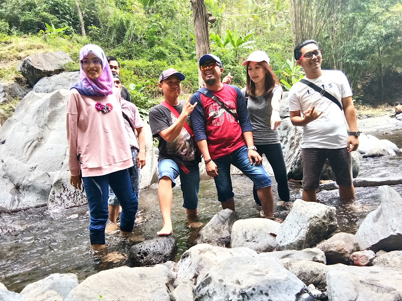 Colek Pamor Waterfall