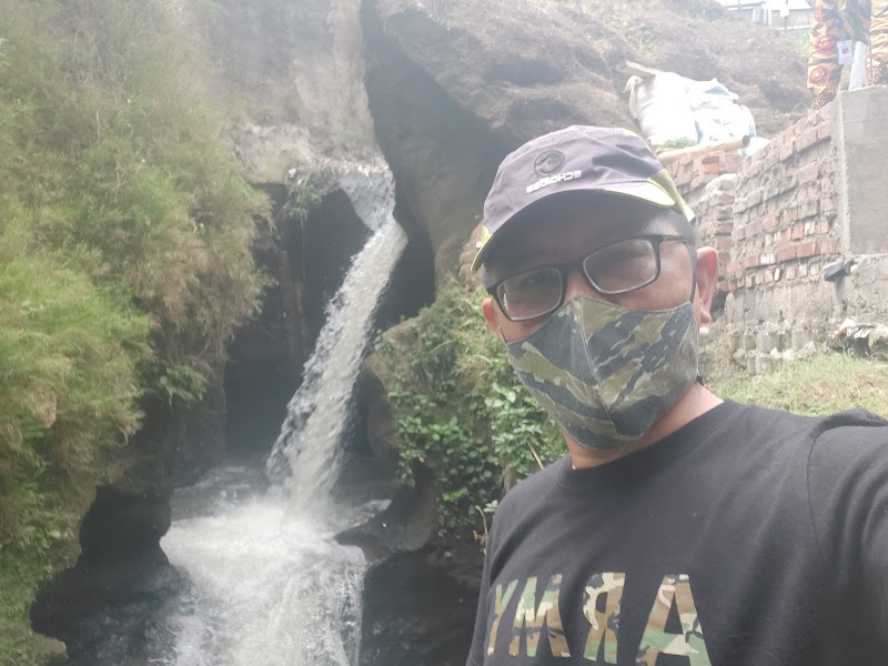 Curug Cikendi Hegarmanah