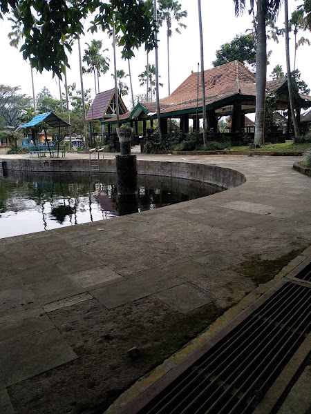 Taman Wisata Air Wendit