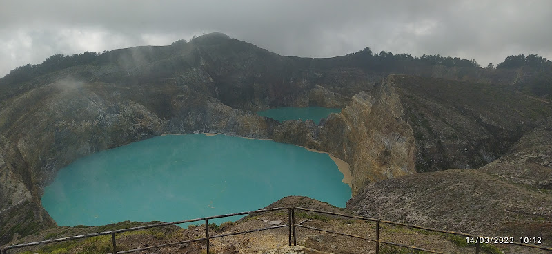 Puncak TAMAN NASIONAL KELIMUTU - Lokapedia