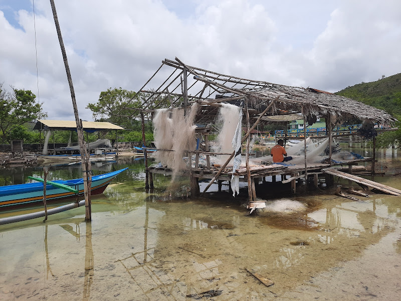 Pantai Jiku Merasa