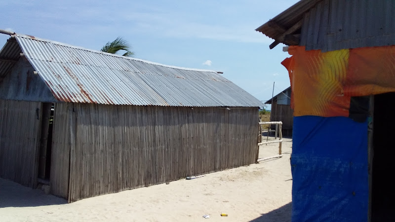 Pantai Pasir Putih Pulau Kera
