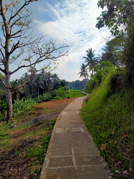 Jogging Track Penarungan