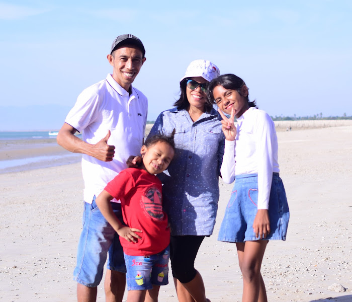 Pantai Batu Nona