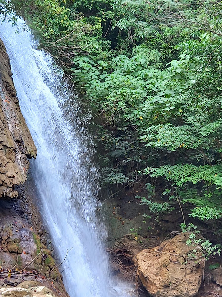 Air terjun Paleju wee