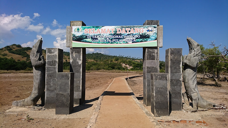 Loh Buaya Komodo National Park