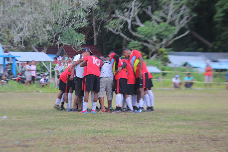 LAPANGAN BOLA HATUHURAN PUTRA