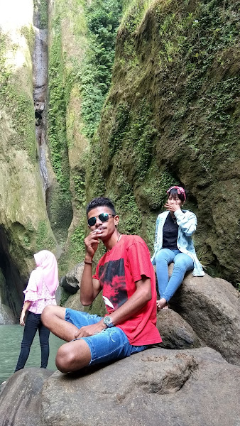 Dhaekale Waterfall/Air Terjun Muru Dhaekale