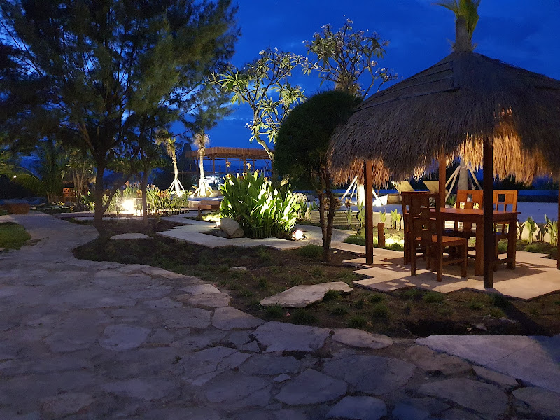 Padadita Beach Hotel