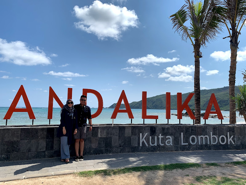 Pantai Kuta Mandalika