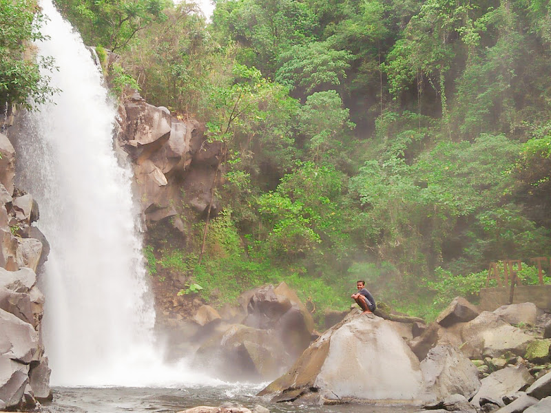 Air Terjun Jeruk Manis