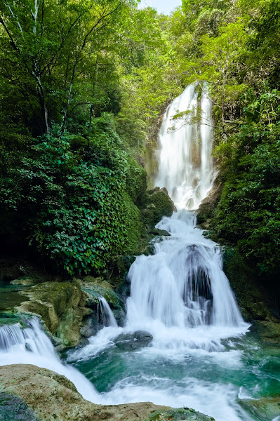 Air Terjun Lokomboro