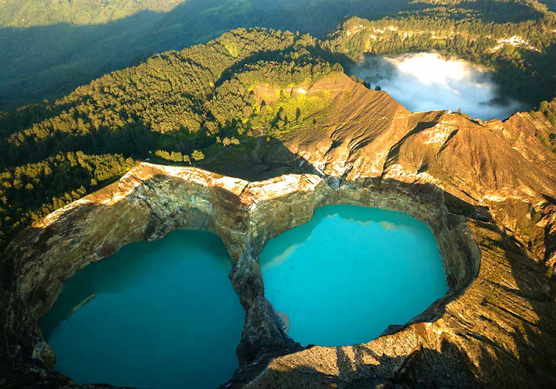 Danau Kelimutu