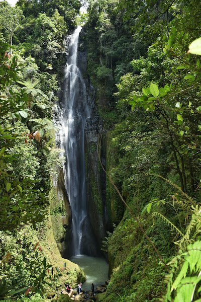 Dhaekale Waterfall/Air Terjun Muru Dhaekale