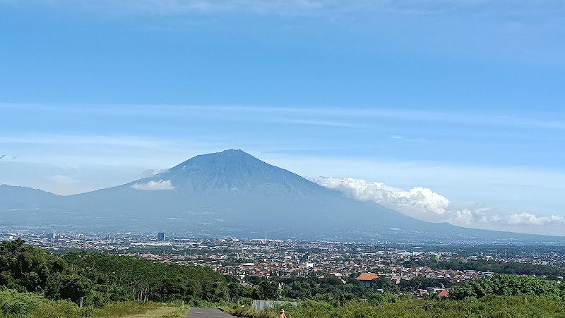 BUKIT AREMA