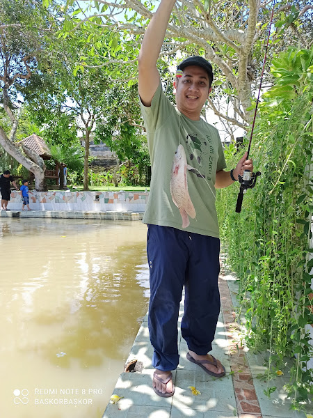 Warung D&apos;dangin