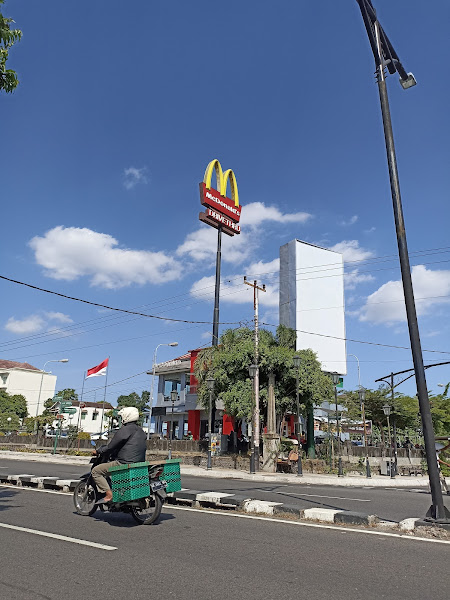 McDonald&apos;s Sudirman Yogyakarta