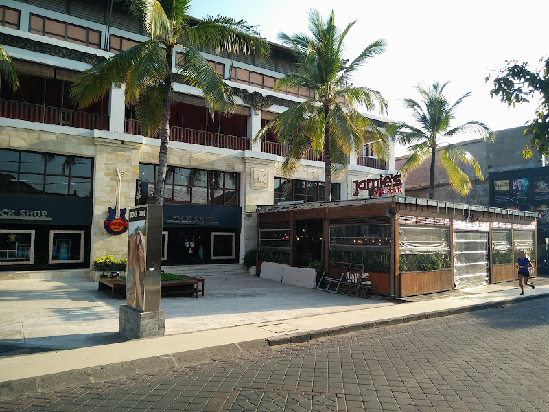 Pantai Kuta