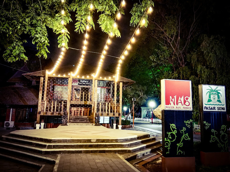 Pasar Seni