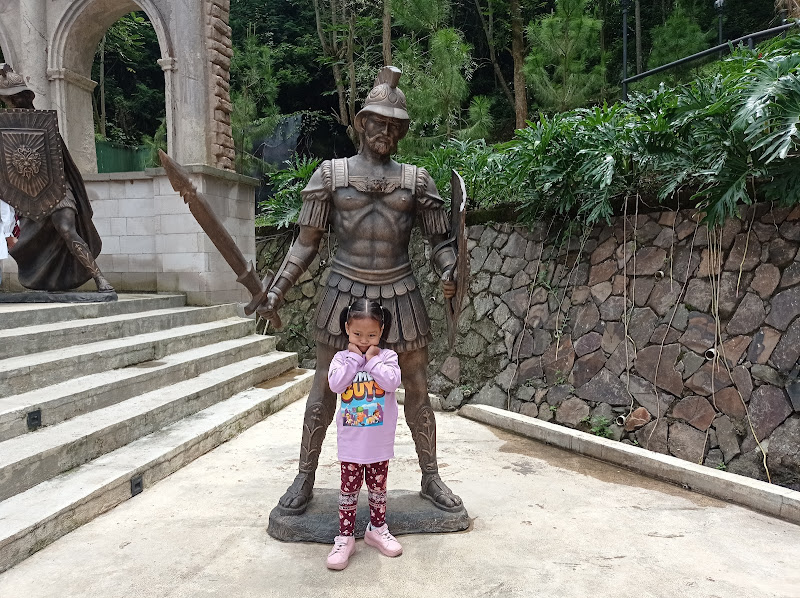Sarae Hills