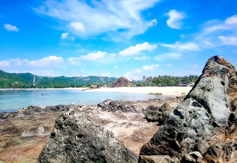 Pantai Kuta Mandalika