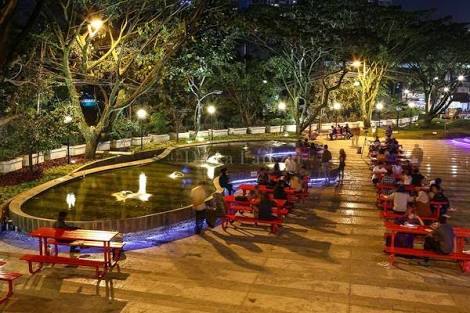 Plaza Cikapundung River Spot